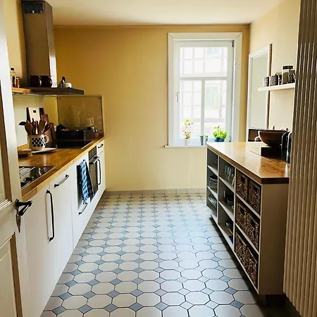 Πανσιόν Altes Pfarrhaus Neustaedt