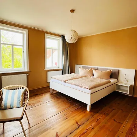 Altes Pfarrhaus Neustaedt Πανσιόν 3*