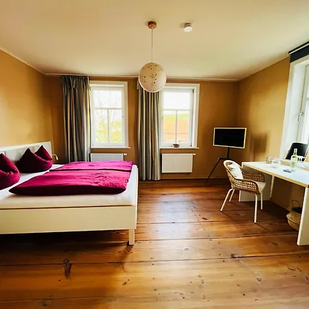 Guest house Altes Pfarrhaus Neustaedt *