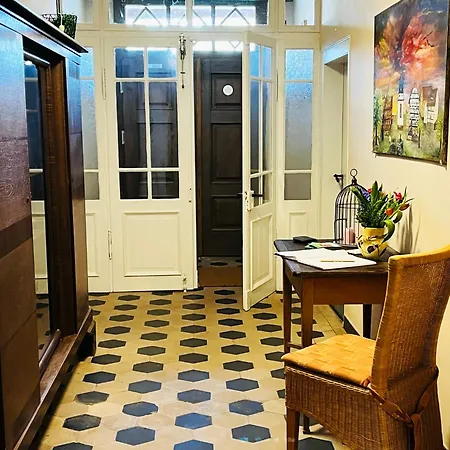 בית הארחה Altes Pfarrhaus Neustaedt