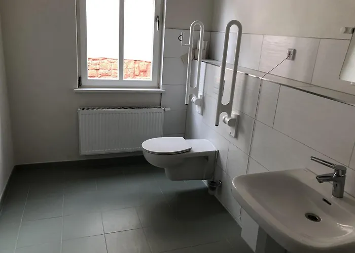 Altes Pfarrhaus Neustaedt 3*