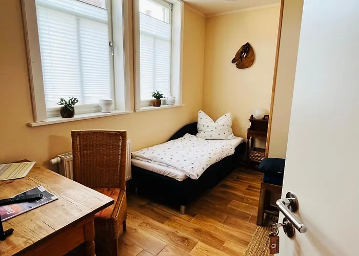 Altes Pfarrhaus Neustaedt Гостевой дом 3*