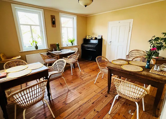 Altes Pfarrhaus Neustaedt Гостевой дом